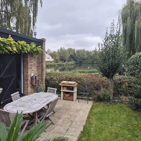 Lakeside House - Maison Bord De Feriehus Villeneuve-d'Ascq